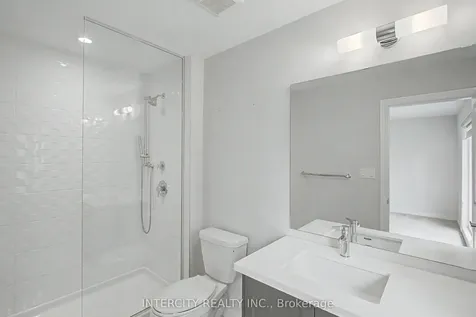 21 Folcroft Street Brampton ON L6Y 0B6