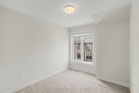 21 Folcroft Street Brampton ON L6Y 0B6