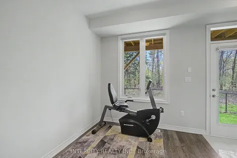 21 Folcroft Street Brampton ON L6Y 0B6
