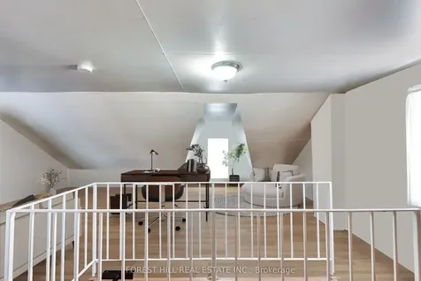 23 Lansdowne Avenue Toronto ON M6K 2V7