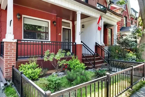 23 Lansdowne Avenue Toronto ON M6K 2V7