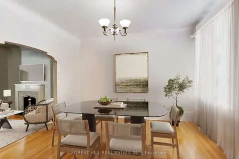 23 Lansdowne Avenue Toronto ON M6K 2V7