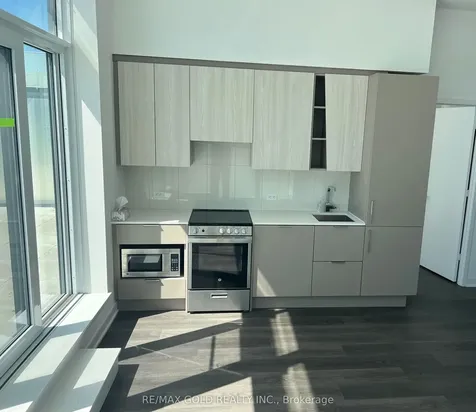 3900 Confederation Parkway Mississauga ON L5B 0M3