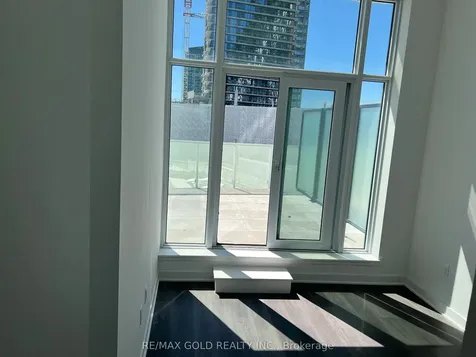 3900 Confederation Parkway Mississauga ON L5B 0M3