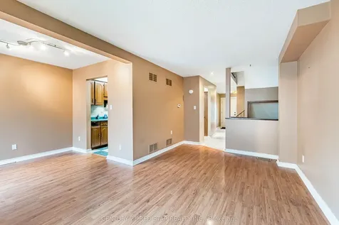 4114 Bishopstoke Lane Mississauga ON L4Z 1M5