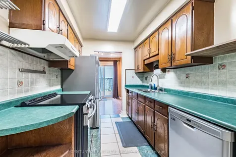 4114 Bishopstoke Lane Mississauga ON L4Z 1M5