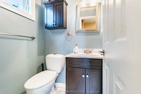 4114 Bishopstoke Lane Mississauga ON L4Z 1M5