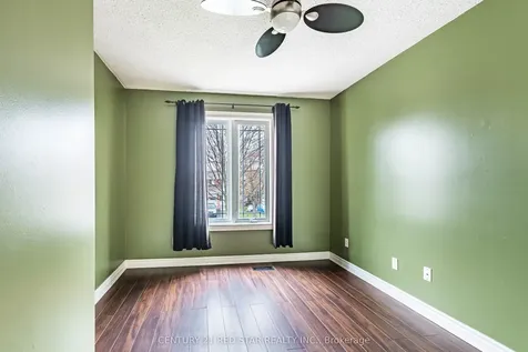4114 Bishopstoke Lane Mississauga ON L4Z 1M5