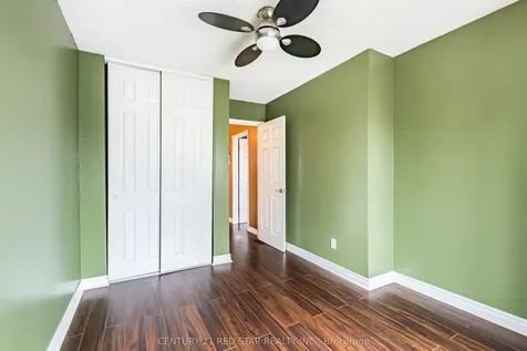 4114 Bishopstoke Lane Mississauga ON L4Z 1M5
