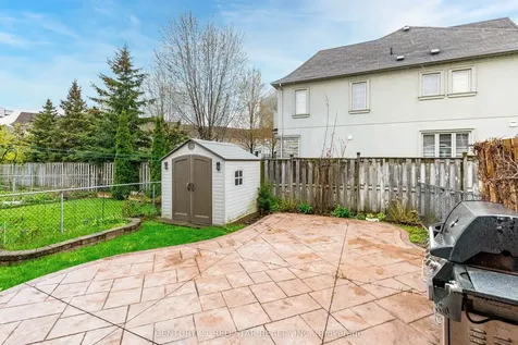 4114 Bishopstoke Lane Mississauga ON L4Z 1M5