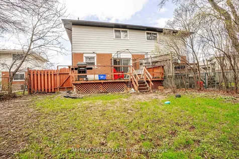 9 Mordon Court Brampton ON L6V 2B5