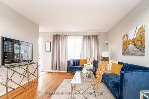 9 Mordon Court Brampton ON L6V 2B5