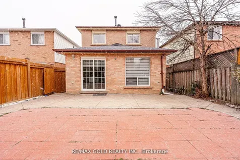 13 Martindale Crescent Brampton ON L6X 2V7