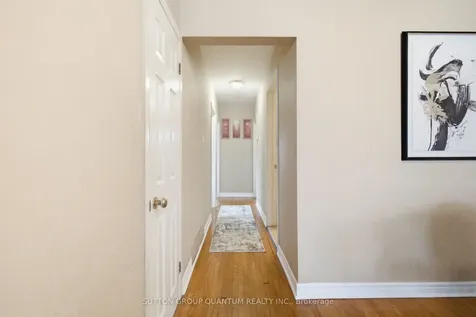 1257 Alexandra Avenue Mississauga ON L5E 2A7