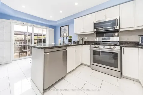 898 Mcnair Circle Milton ON L9T 6Y6