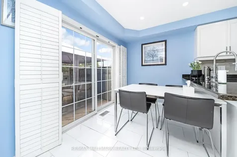898 Mcnair Circle Milton ON L9T 6Y6