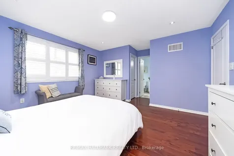 898 Mcnair Circle Milton ON L9T 6Y6
