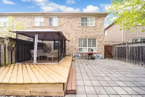 898 Mcnair Circle Milton ON L9T 6Y6