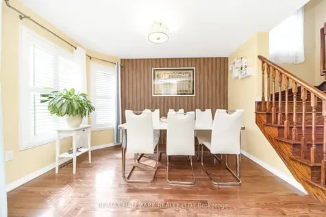 898 Mcnair Circle Milton ON L9T 6Y6