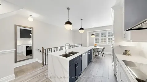 1321 Granrock Crescent Mississauga ON L5V 0E1