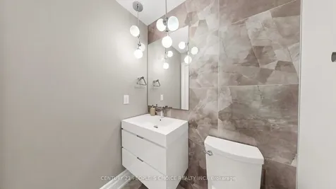 1321 Granrock Crescent Mississauga ON L5V 0E1