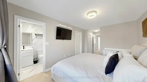 1321 Granrock Crescent Mississauga ON L5V 0E1
