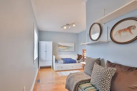 5050 Dryden Avenue Burlington ON L7L 6G8