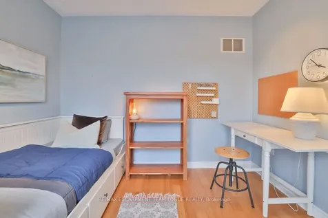 5050 Dryden Avenue Burlington ON L7L 6G8