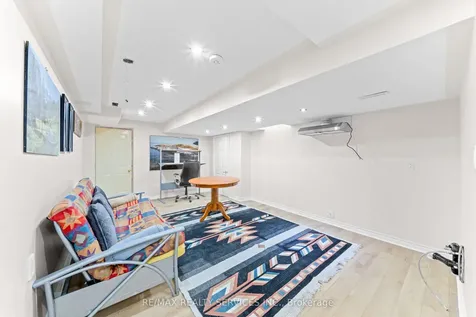 20 Strathdale Road Brampton ON L6P 2Y1