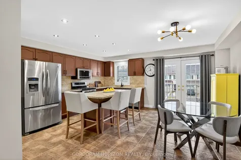 2006 Trawden Way Oakville ON L6M 0M1