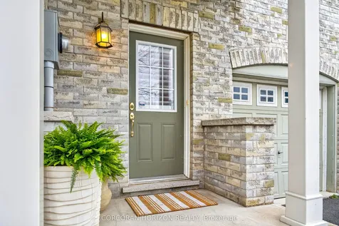 2006 Trawden Way Oakville ON L6M 0M1