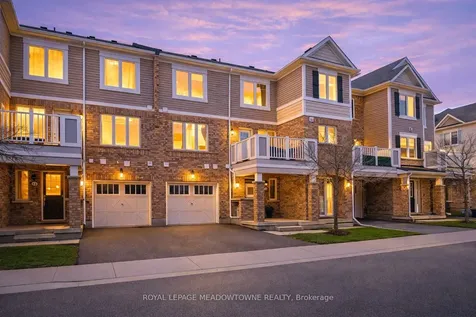 1025 Nadalin Heights Milton ON L9T 8R3