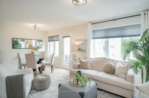 1025 Nadalin Heights Milton ON L9T 8R3