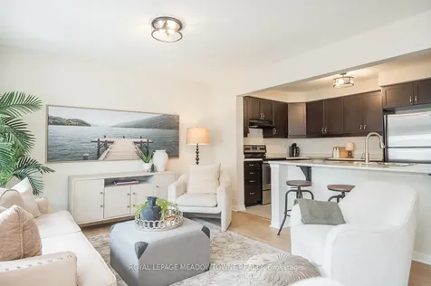 1025 Nadalin Heights Milton ON L9T 8R3