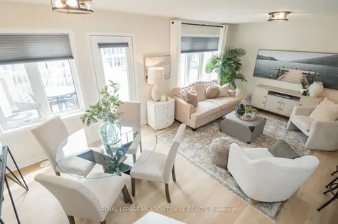 1025 Nadalin Heights Milton ON L9T 8R3
