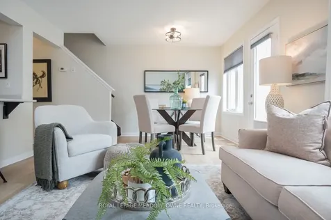 1025 Nadalin Heights Milton ON L9T 8R3
