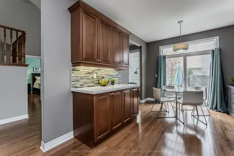 2165 Itabashi Way Burlington ON L7M 0A2