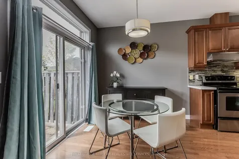 2165 Itabashi Way Burlington ON L7M 0A2