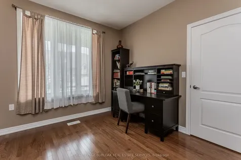 2165 Itabashi Way Burlington ON L7M 0A2