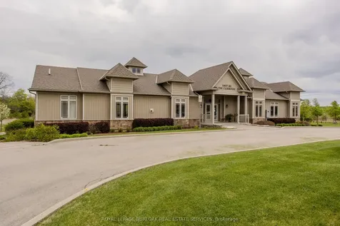 2165 Itabashi Way Burlington ON L7M 0A2