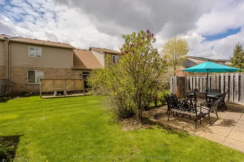 2165 Itabashi Way Burlington ON L7M 0A2