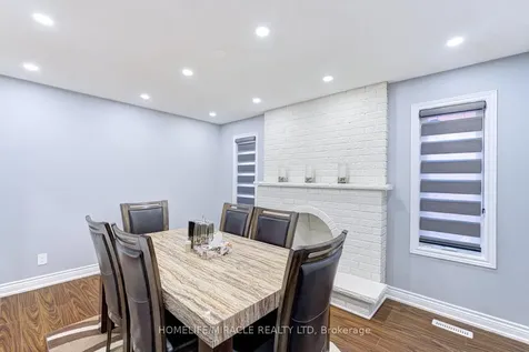 32 Pennsylvania Avenue Brampton ON L6Y 4N7