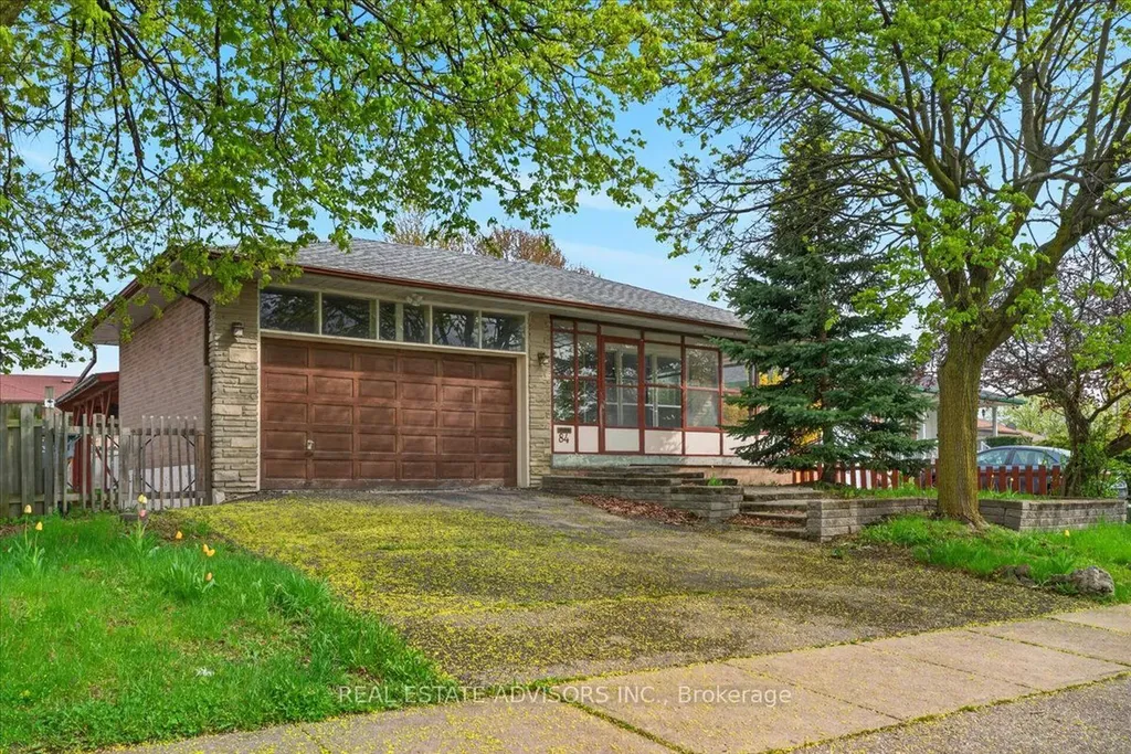 84 Ardglen Drive Brampton ON L6W 1V6