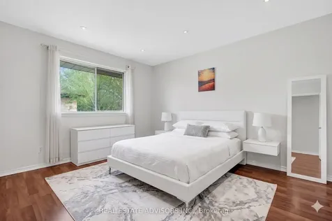 84 Ardglen Drive Brampton ON L6W 1V6