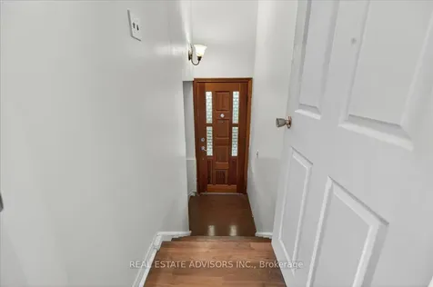 84 Ardglen Drive Brampton ON L6W 1V6