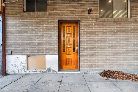 84 Ardglen Drive Brampton ON L6W 1V6