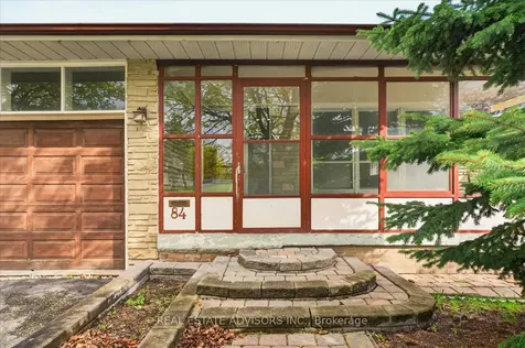 84 Ardglen Drive Brampton ON L6W 1V6
