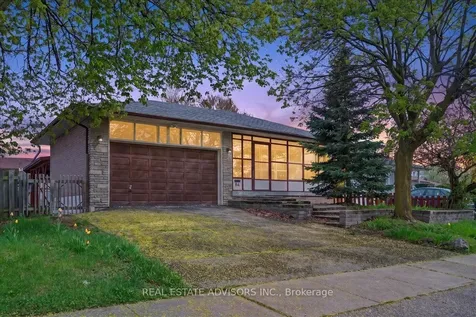 84 Ardglen Drive Brampton ON L6W 1V6