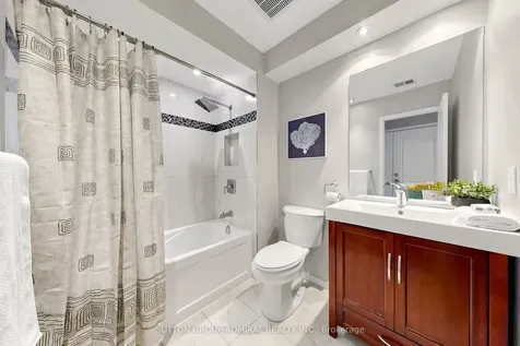 435 Hensall Circle Mississauga ON L5A 4P1