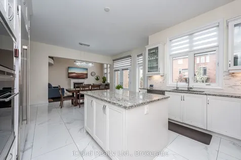 41 Elbern Markell Drive Brampton ON L6X 2X6